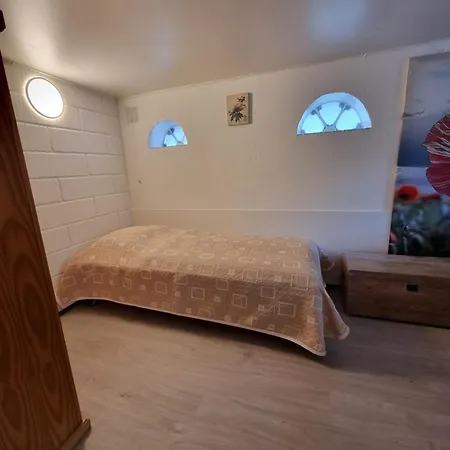 Reetdachkate 'elmely' Nahe Romo * Skærbæk